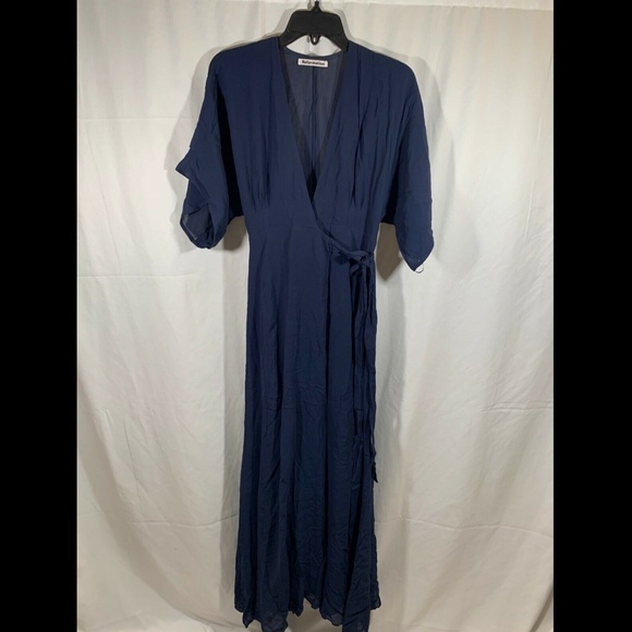 NEW Reformation Winslow Wrap Maxi Dress Gown Small - Picture 2 of 8